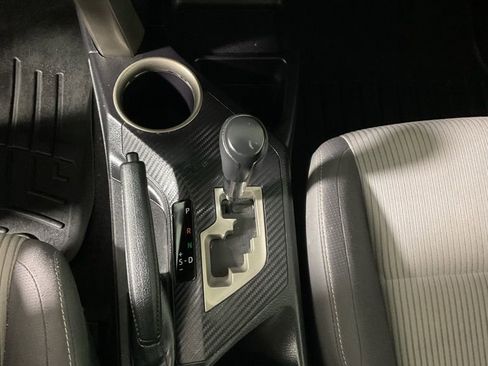 Used 2014 Toyota RAV4 XLE image 23
