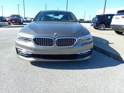Used 2018 BMW 540i xDrive image 17