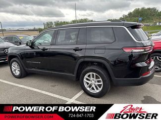 Used 2023 Jeep Grand Cherokee L Laredo AWD/4WD video 3