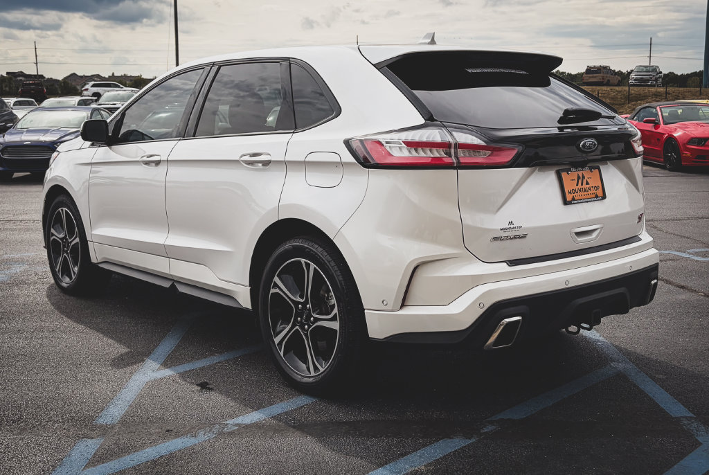 Used 2019 Ford Edge ST w/ Equipment Group 401A AWD/4WD image 28