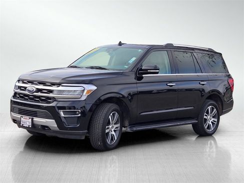 Used 2023 Ford Expedition Limited image 8