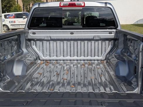 New 2026 GMC Canyon Elevation w/ Convenience Package image 6