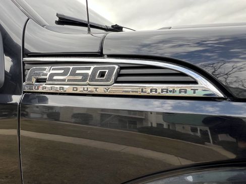 Used 2012 Ford F250 Lariat w/ Lariat Ultimate Pkg AWD/4WD image 36