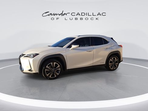 Used 2021 Lexus UX 250h w/ Accessory Package (Z2) image 5