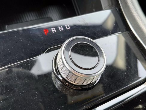 Certified 2023 Jeep Grand Cherokee L Laredo image 29