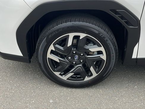 Certified 2025 Subaru Forester Premium image 9