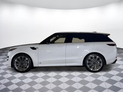 New 2026 Land Rover Range Rover Sport Dynamic SE