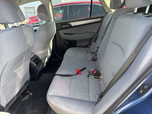 Used 2019 Subaru Outback 2.5i Premium w/ Popular Package #2 image 6