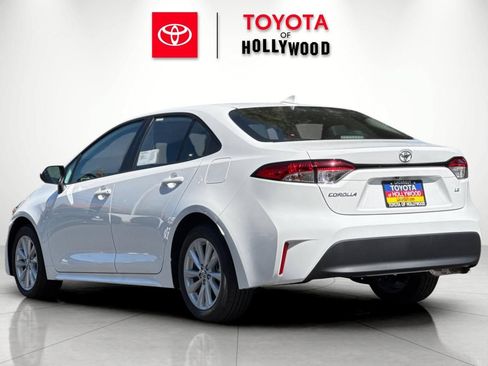 New 2026 Toyota Corolla LE FWD image 6