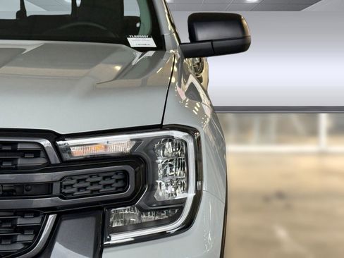 New 2026 Ford Ranger XLT w/ Equipment Group 301A High image 11