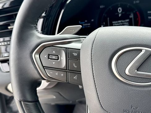 Used 2026 Lexus RX 350 Premium w/ Accessory Package (Z1) FWD image 26