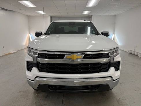 New 2026 Chevrolet Silverado 1500 LT image 2
