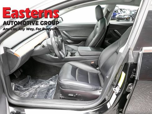 Used 2018 Tesla Model 3 Long Range RWD image 51