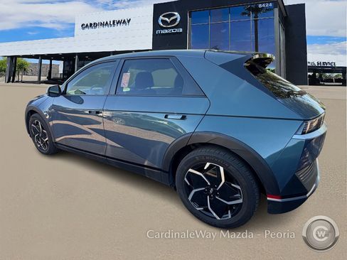 Used 2024 Hyundai Ioniq 5 SEL image 3