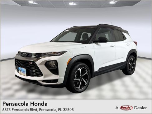 Used 2023 Chevrolet TrailBlazer RS AWD/4WD image 1