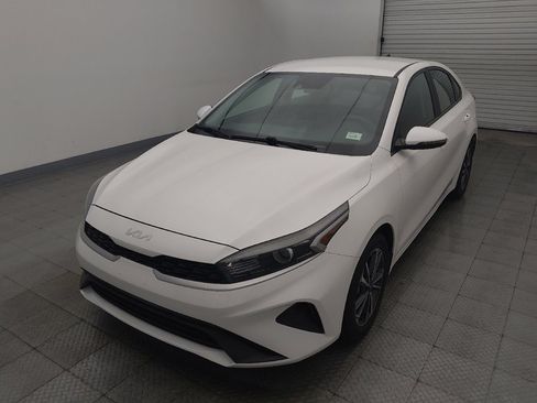 Used 2022 Kia Forte LXS w/ LXS Technology Package FWD image 15