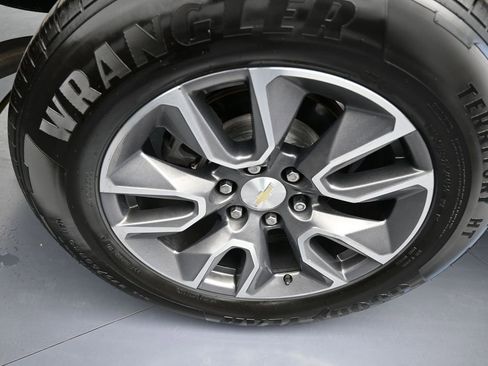 Used 2021 Chevrolet Silverado 1500 LT w/ All Star Edition Plus image 43