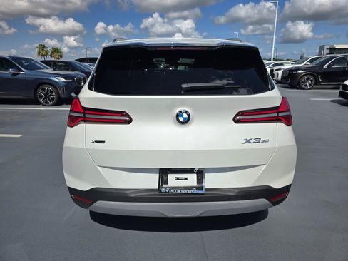 New 2026 BMW X3 xDrive30i w/ Premium Package AWD/4WD image 3