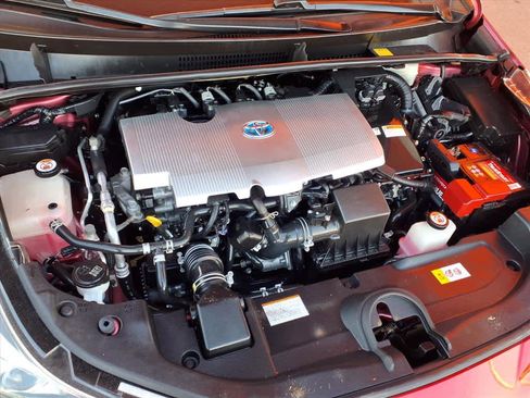 Used 2016 Toyota Prius Four Touring image 25