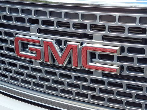 Used 2019 GMC Canyon Denali AWD/4WD image 29