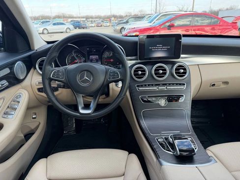 Used 2016 Mercedes-Benz C 300 4MATIC Sedan w/ Premium 2 Package image 11