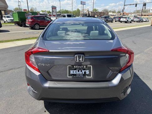 Used 2018 Honda Civic LX image 5