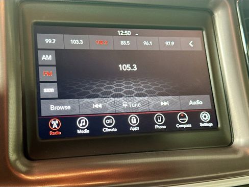 Used 2022 Dodge Challenger SXT w/ Blacktop Package image 21