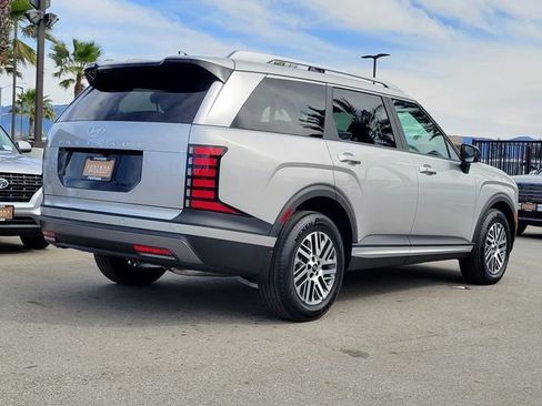 New 2026 Hyundai Palisade SEL image 2