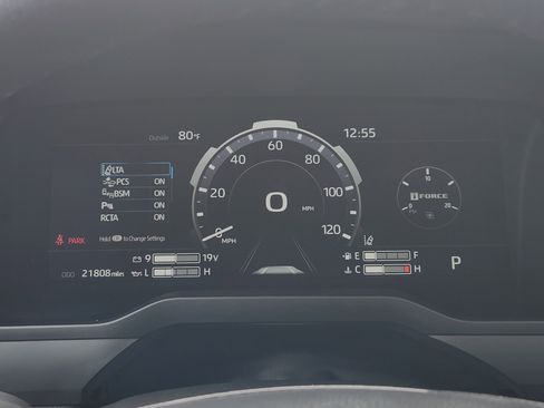 Used 2025 Toyota Tundra Limited w/ Power Package RWD image 15
