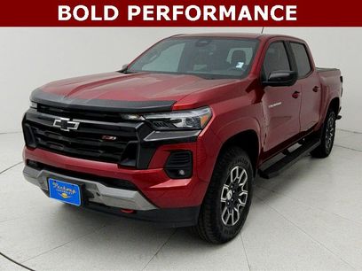 Used 2023 Chevrolet Colorado Z71 w/ Z71 Convenience Package 2