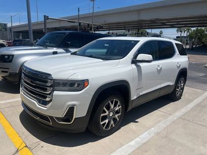 Used 2023 GMC Acadia SLT w/ Technology Package