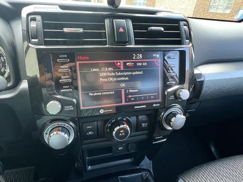 Used 2020 Toyota 4Runner TRD Off-Road AWD/4WD image 22