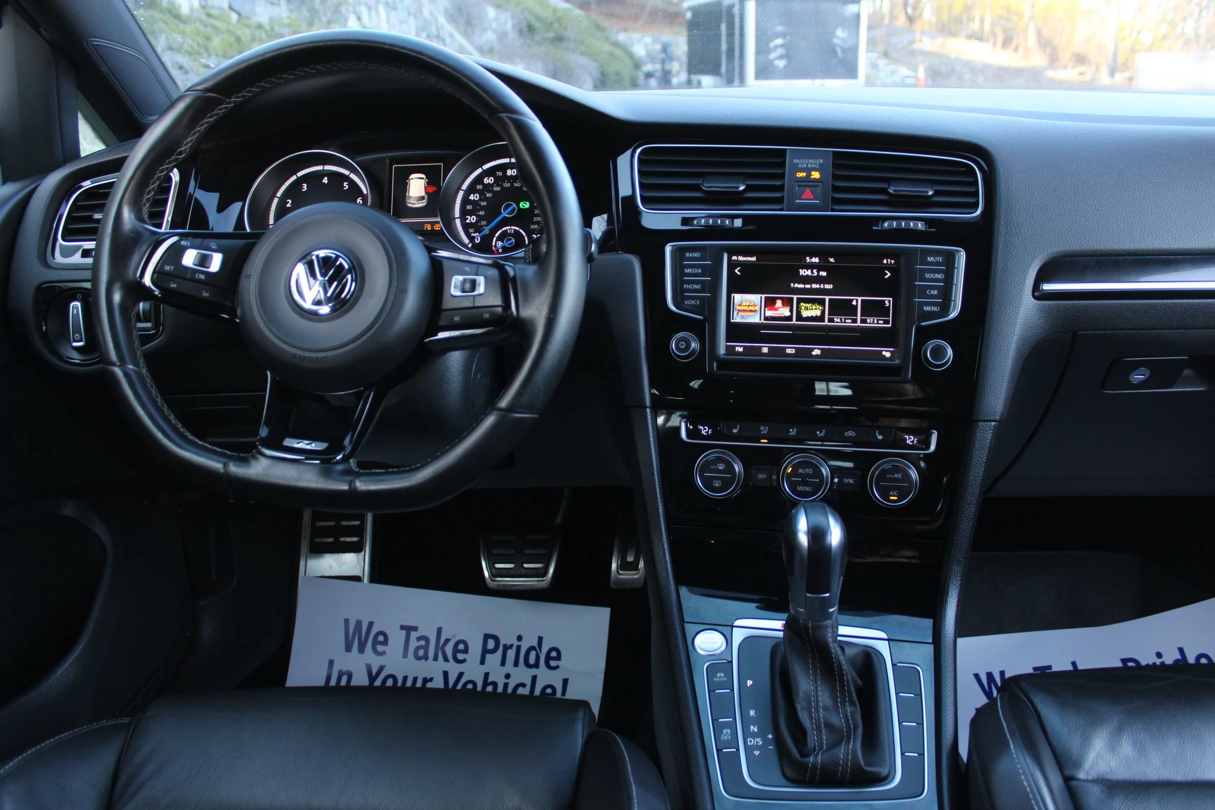 Used 2016 Volkswagen Golf 4-Door AWD/4WD image 19