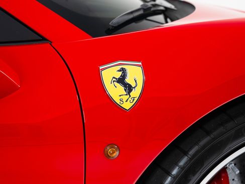 Used 2015 Ferrari 458 Speciale A image 78