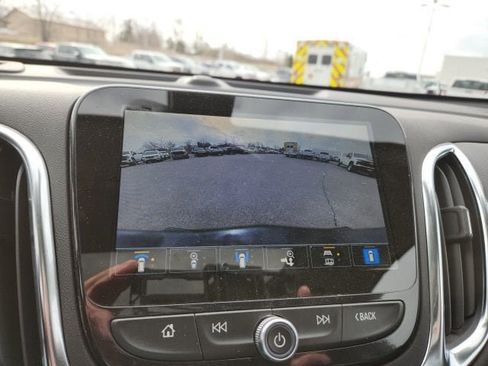 Certified 2024 Chevrolet Equinox Premier image 20