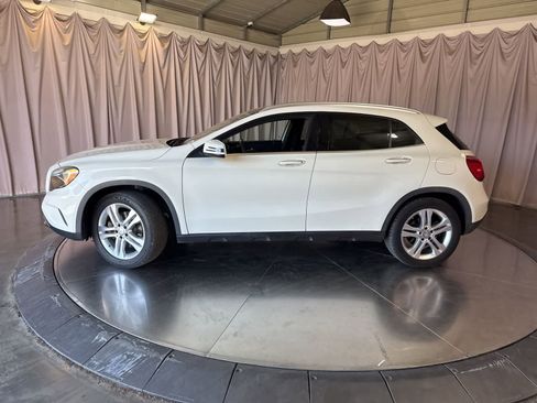 Used 2016 Mercedes-Benz GLA 250 4MATIC image 8