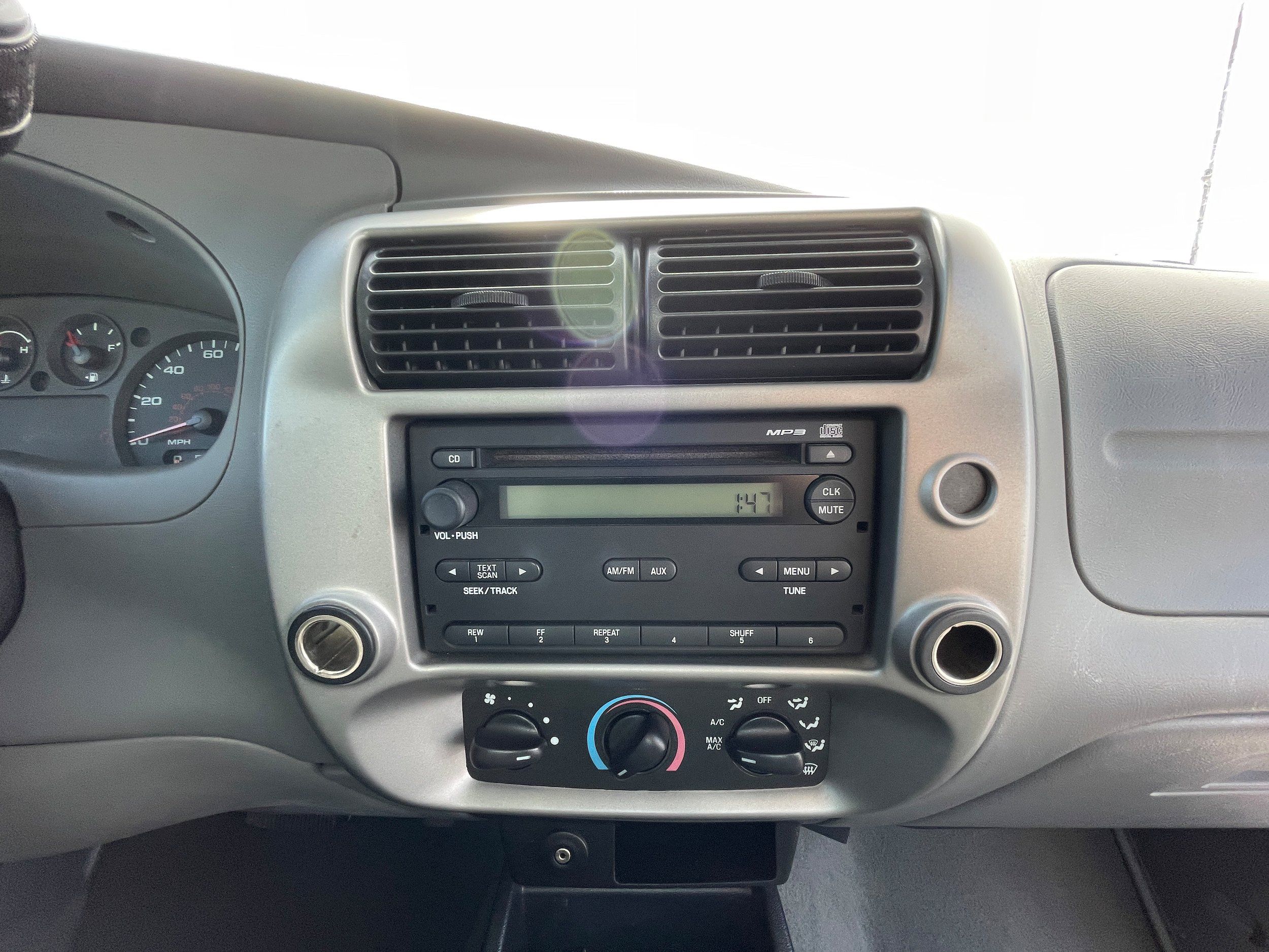 Used 2007 Ford Ranger XLT RWD image 16