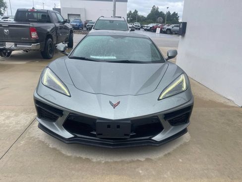 Used 2023 Chevrolet Corvette Stingray Premium Cpe w/ Z51 Performance Package RWD image 3