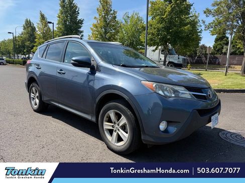 Used 2013 Toyota RAV4 XLE AWD/4WD image 1