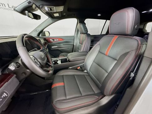 New 2026 Chevrolet Traverse RS AWD/4WD image 23