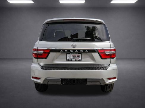 Used 2024 Nissan Armada SV RWD image 5
