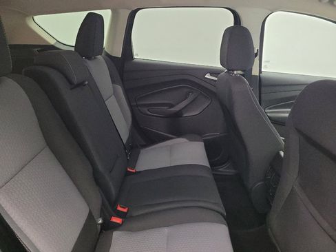 Used 2017 Ford Escape SE w/ Equipment Group 201A FWD image 21