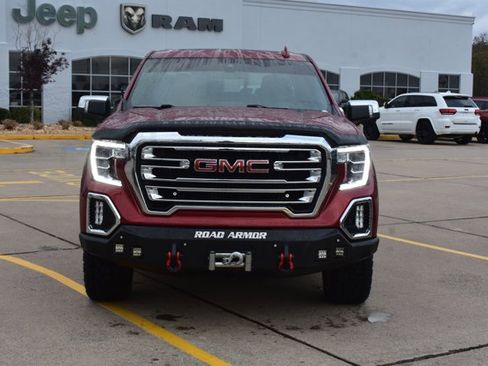 Used 2022 GMC Sierra 1500 SLT w/ SLT Premium Plus Package image 2
