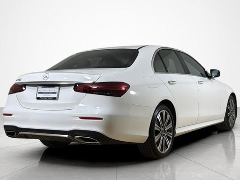 Used 2023 Mercedes-Benz E 350 Sedan image 5