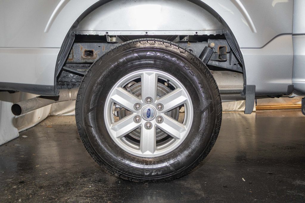 Used 2022 Ford F150 XLT w/ Equipment Group 301A Mid AWD/4WD image 7
