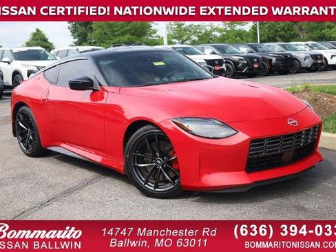 Certified 2025 Nissan Z Performance w/ Floor Mat Package RWD image 1