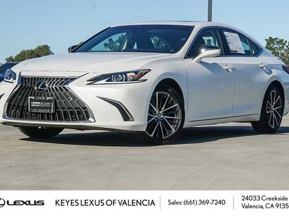 Certified 2024 Lexus ES 300h w/ Premium Package