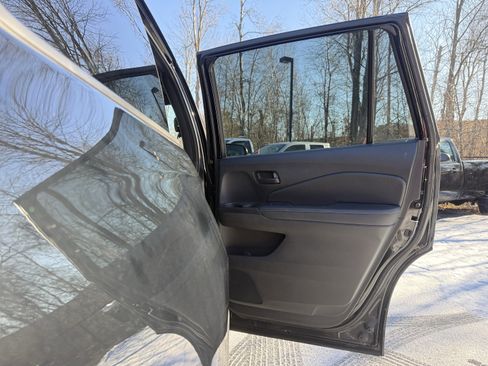 Used 2023 Honda Passport EX-L image 35