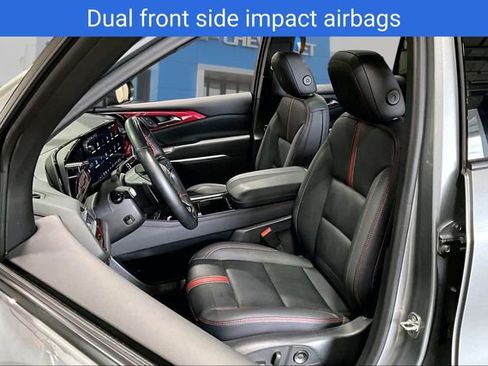 Certified 2024 Chevrolet Traverse RS w/ LPO, Floor Liner Package AWD/4WD image 21