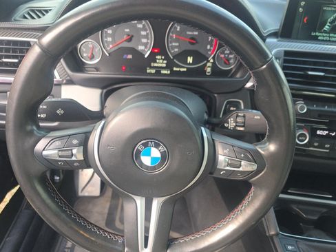 Used 2018 BMW M4 Coupe RWD image 13